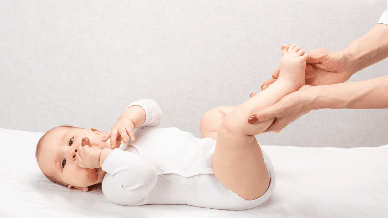 Leia mais sobre o artigo Hipotonia em bebês: o que é, causas e tratamento